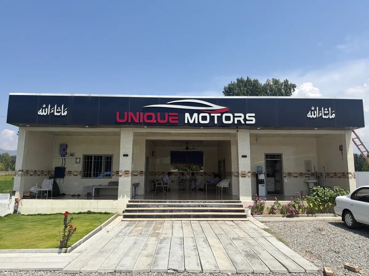 UNIQUE MOTORS โ NCP car showroom in Swat