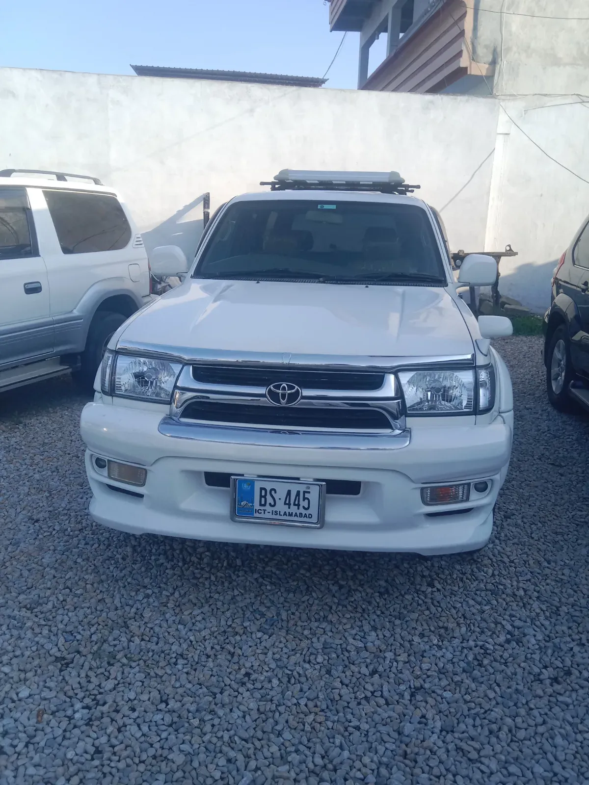Toyota Hilux surf 2001 – NCP car for sale in Malakand, pull sokai