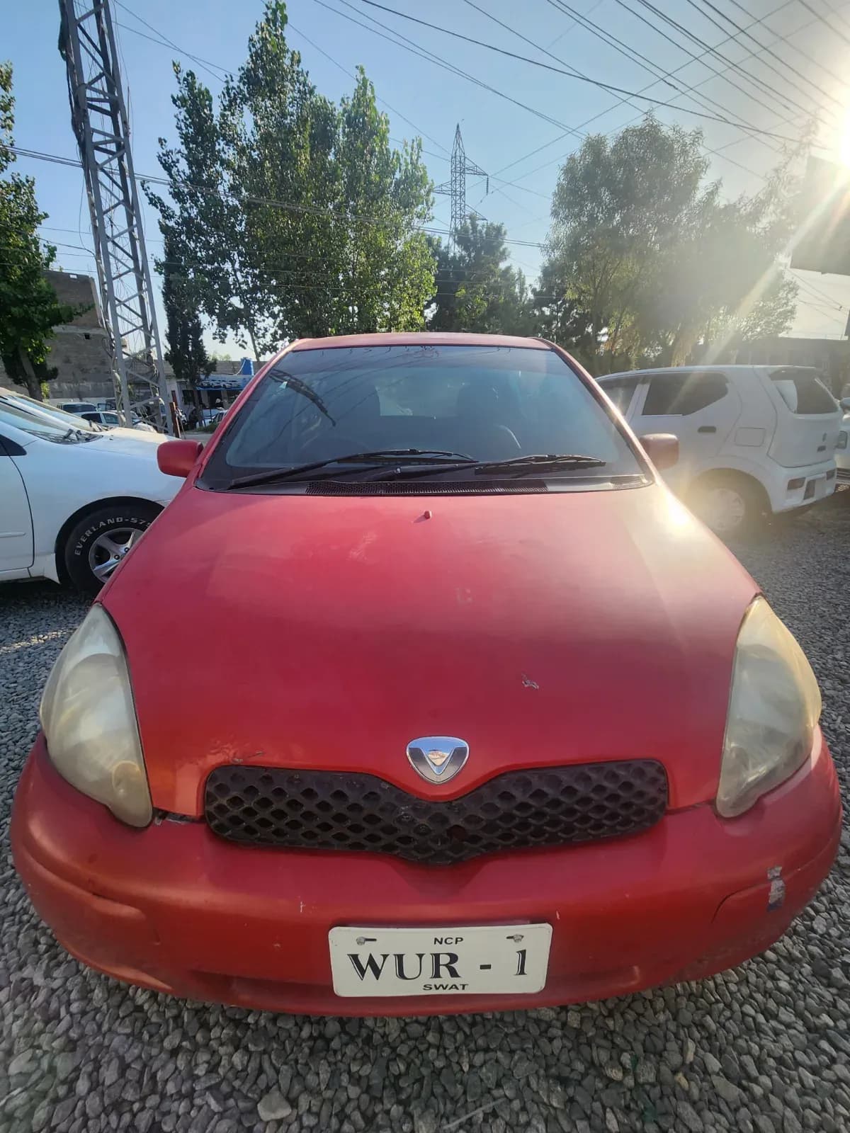 Toyota Vitz 2004 — photo 1