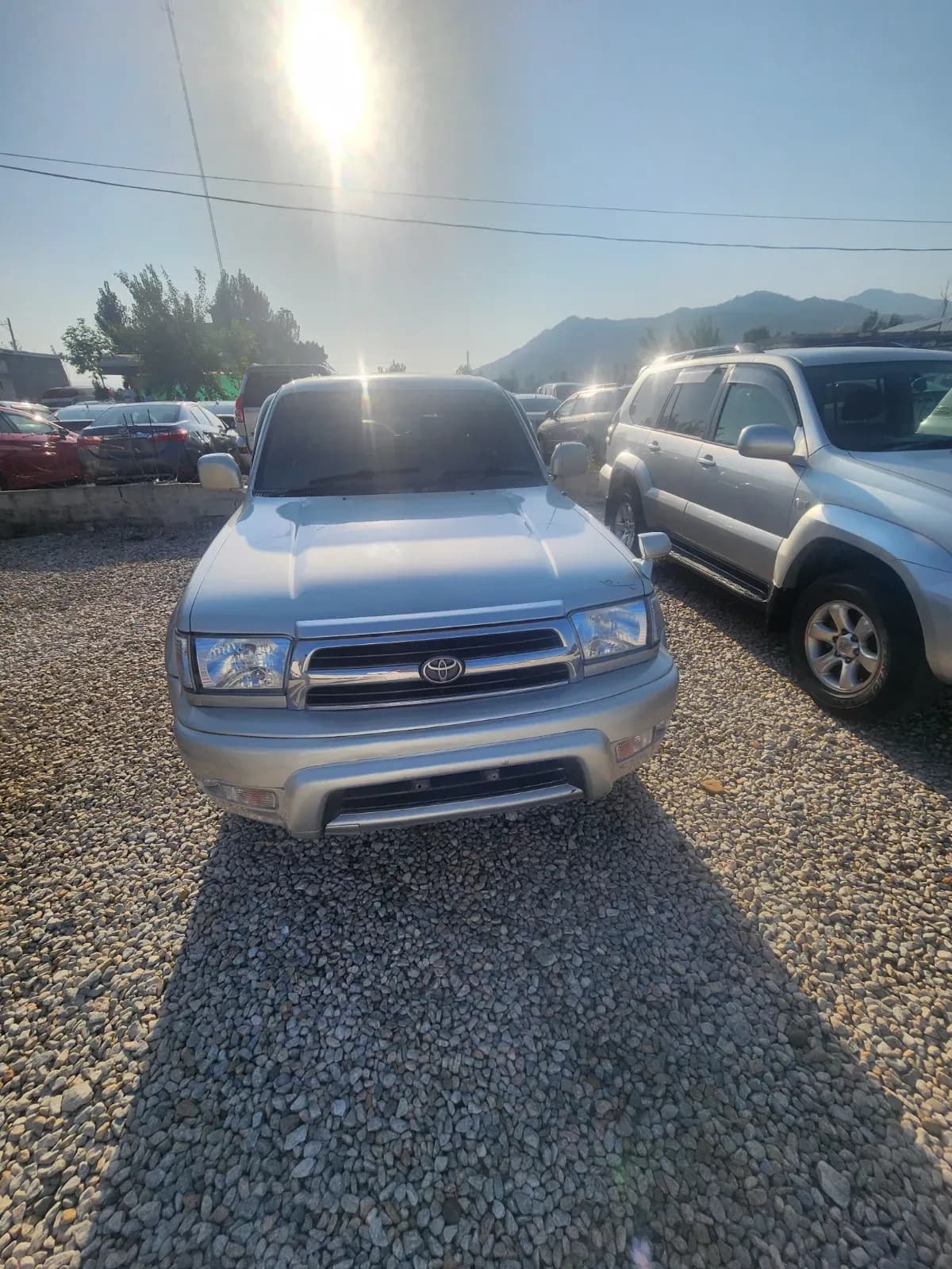 Toyota Hilux surf 2002 — photo 1