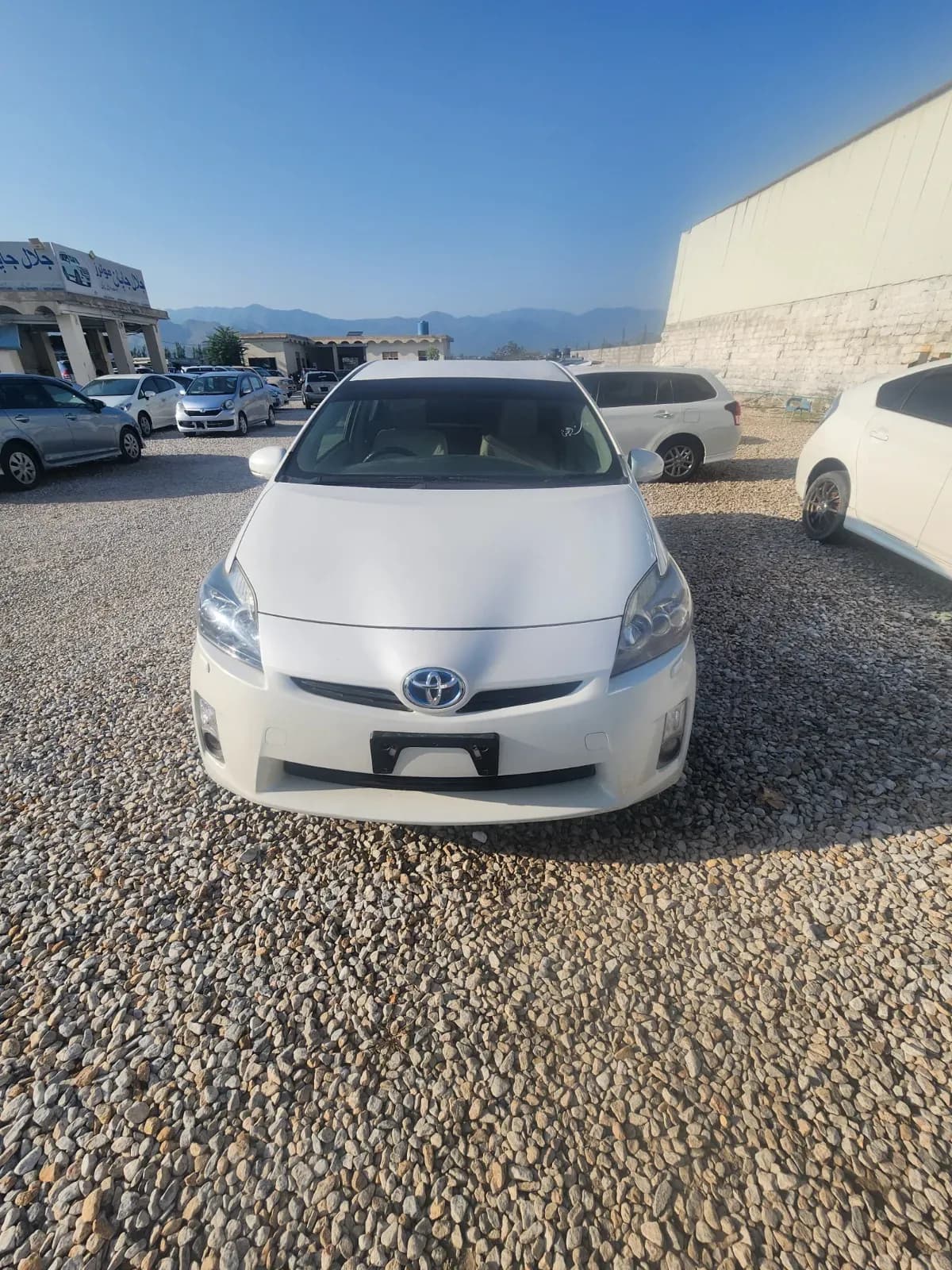 Toyota Prius-G 2010 — photo 1