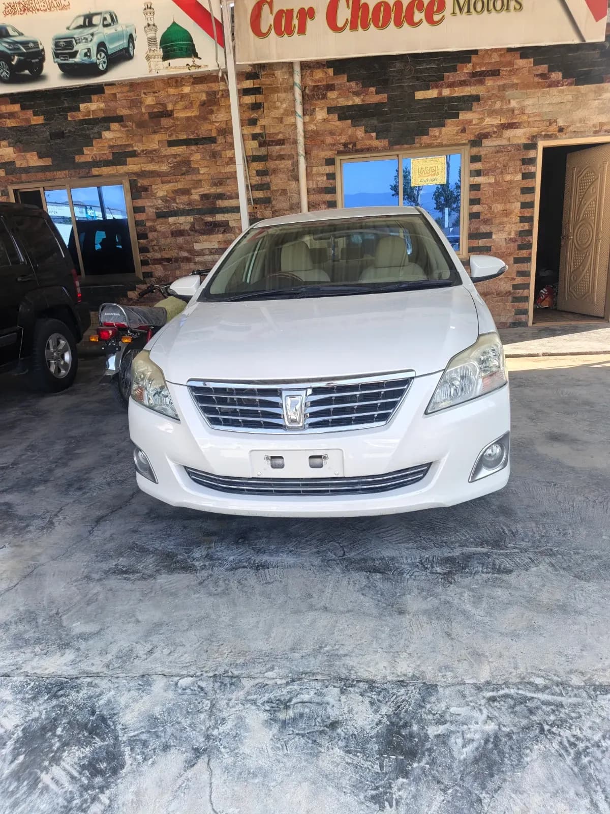 Toyota Premio 2014 — photo 1