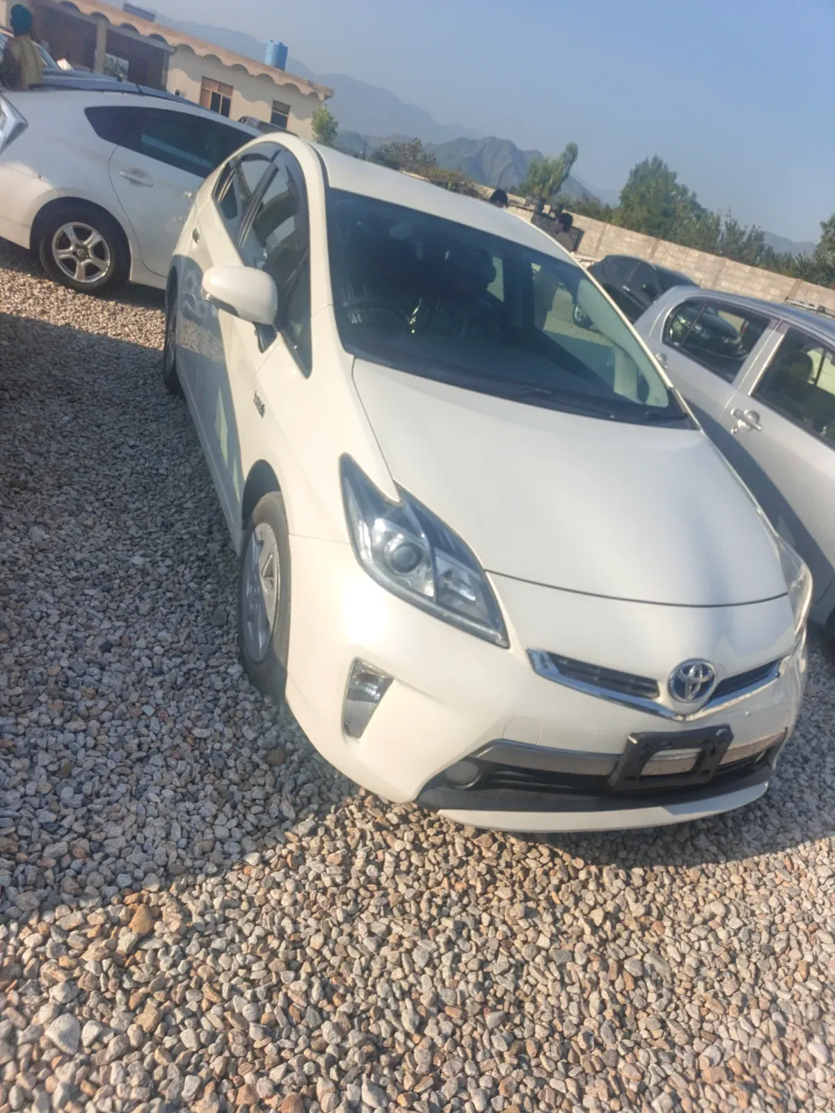Toyota Prius 2012 — photo 1